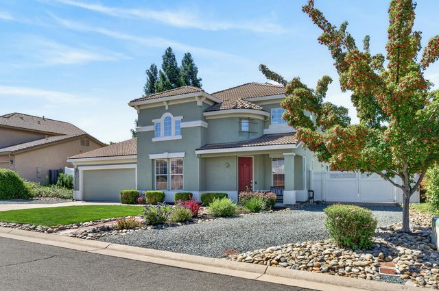 7090 Sinclair Dr, Shingle Springs, CA 95682