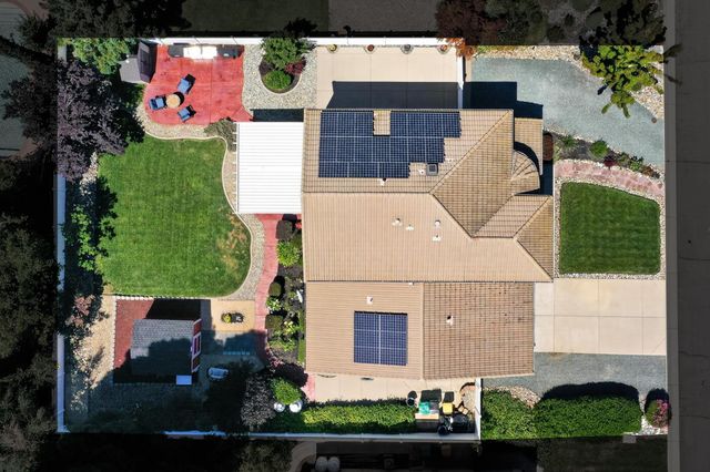 7090 Sinclair Dr, Shingle Springs, CA 95682