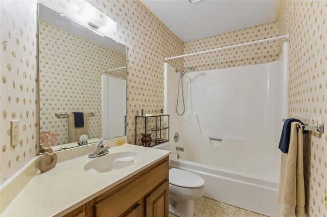 12609 Scissortail DR, Manchaca, TX 78652