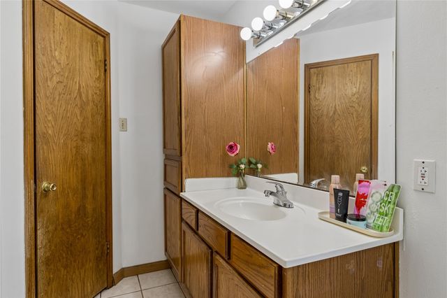 12609 Scissortail DR, Manchaca, TX 78652