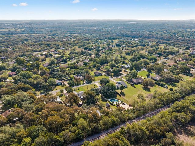 12609 Scissortail DR, Manchaca, TX 78652
