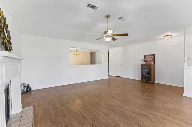 12609 Scissortail DR, Manchaca, TX 78652
