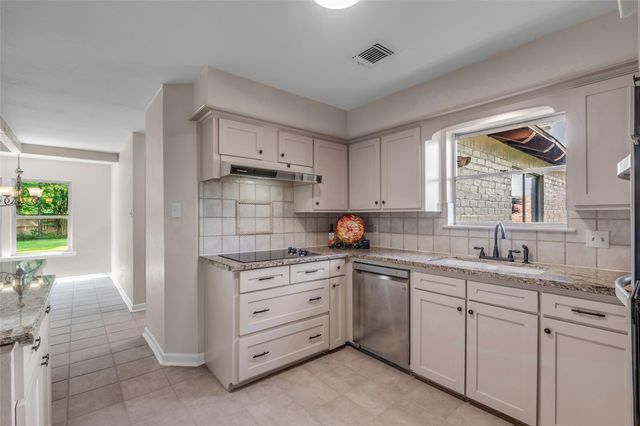 6415 Bayonne Drive, Spring, TX 77389