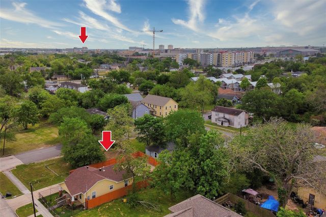 2604 Canfield Street, Houston, TX 77004