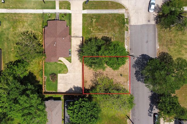 2604 Canfield Street, Houston, TX 77004
