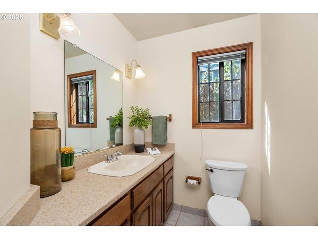 15310 Sw SANDPIPER Ln, Beaverton, OR 97007