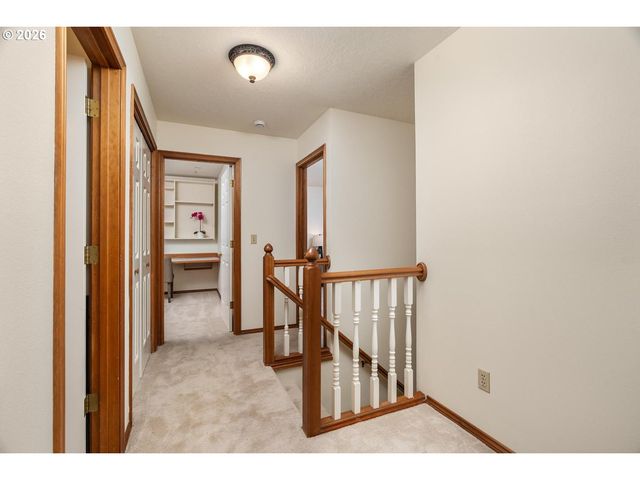 15310 Sw SANDPIPER Ln, Beaverton, OR 97007