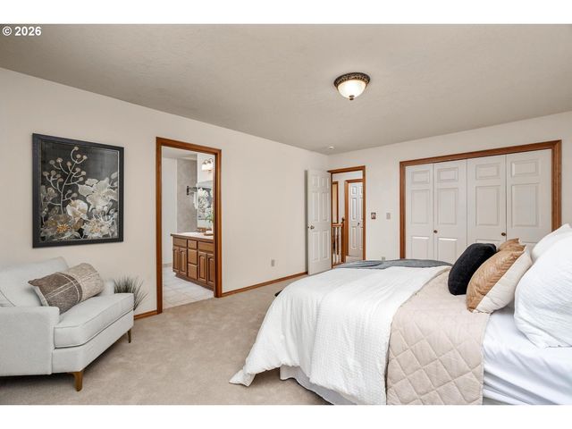 15310 Sw SANDPIPER Ln, Beaverton, OR 97007