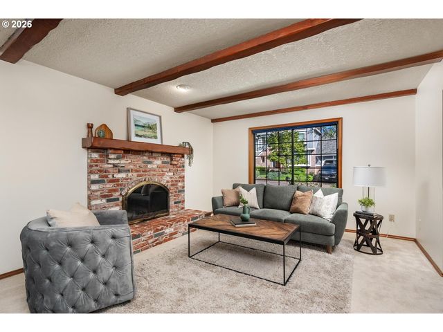 15310 Sw SANDPIPER Ln, Beaverton, OR 97007