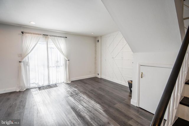 8430 BRUNSWICK PL, Philadelphia, PA 19153