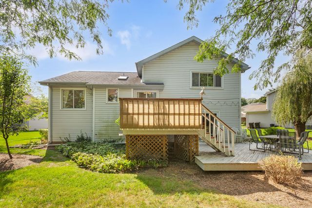 176 Denberry Court, Lake Zurich, IL 60047