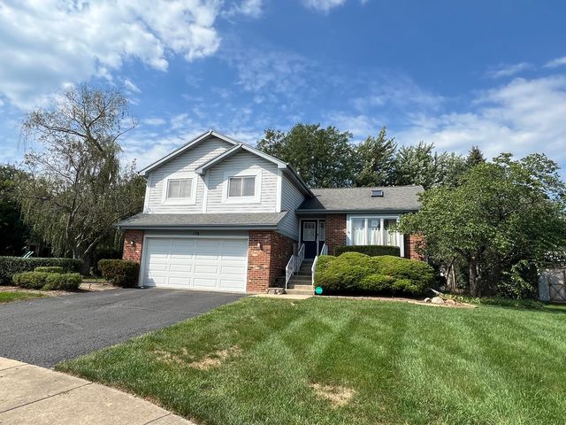 176 Denberry Court, Lake Zurich, IL 60047