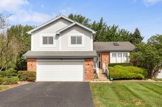 176 Denberry Court, Lake Zurich, IL 60047