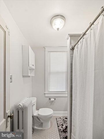 303 W MARYLAND AVE, Aldan, PA 19018