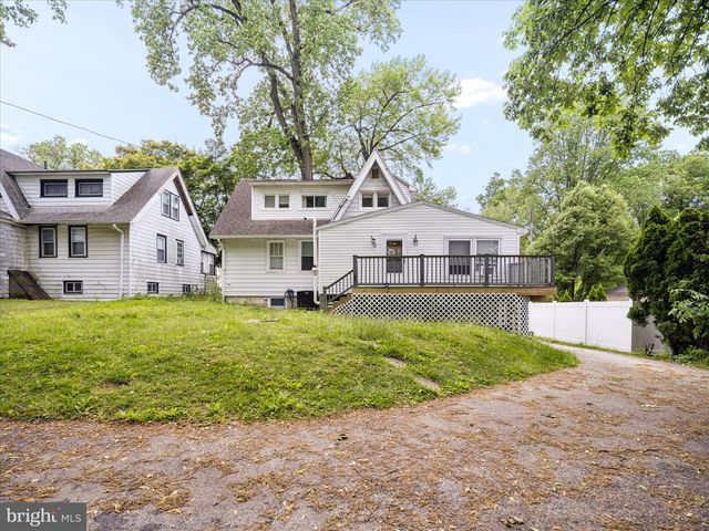 303 W MARYLAND AVE, Aldan, PA 19018