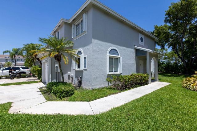 1130 SW 44th Avenue, Deerfield Beach, FL 33442
