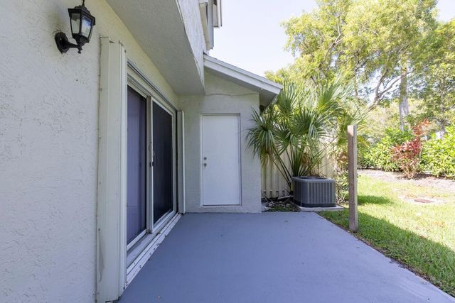 1130 SW 44th Avenue, Deerfield Beach, FL 33442