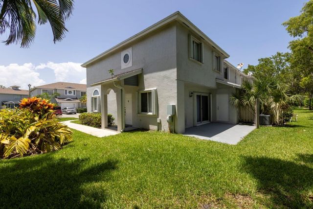 1130 SW 44th Avenue, Deerfield Beach, FL 33442