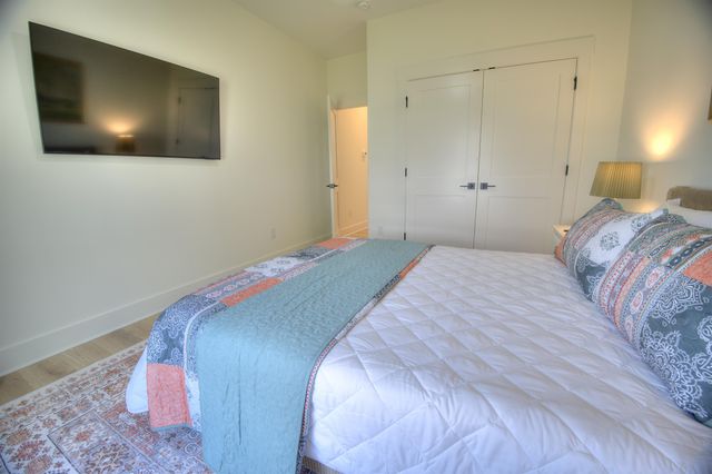 4385 Kinlaw St., Little River, SC 29566