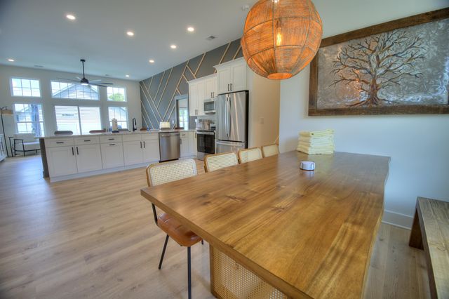 4385 Kinlaw St., Little River, SC 29566