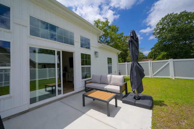 4385 Kinlaw St., Little River, SC 29566