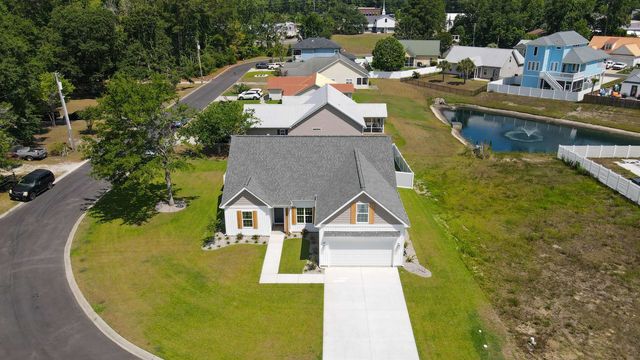 4385 Kinlaw St., Little River, SC 29566