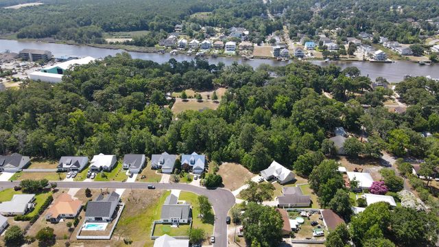 4385 Kinlaw St., Little River, SC 29566