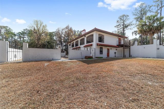 17714 VETERANS WAY, Micanopy, FL 32667