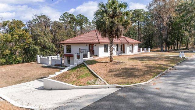 17714 VETERANS WAY, Micanopy, FL 32667