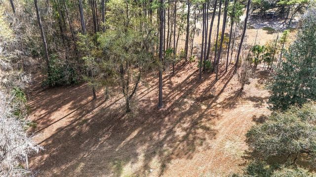 17714 VETERANS WAY, Micanopy, FL 32667