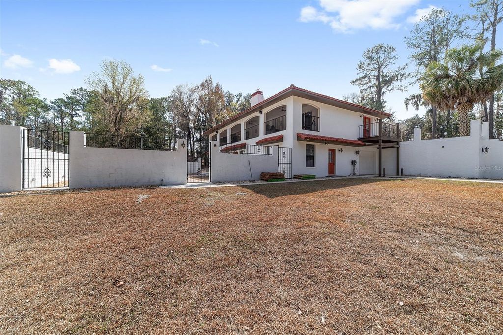 Image 34 of property listing at 17714 VETERANS WAY, Micanopy, FL 32667