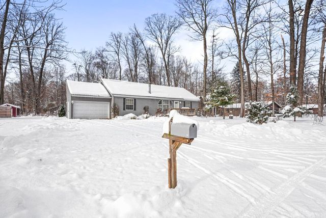 4046 White Birch Drive, Grawn, MI 49637