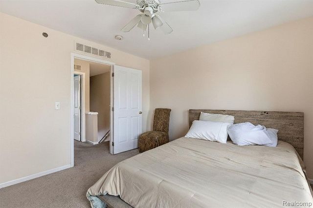 20014 Boardwalk Boulevard, Southfield, MI 48075