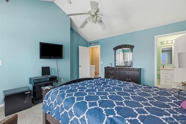 20014 Boardwalk Boulevard, Southfield, MI 48075