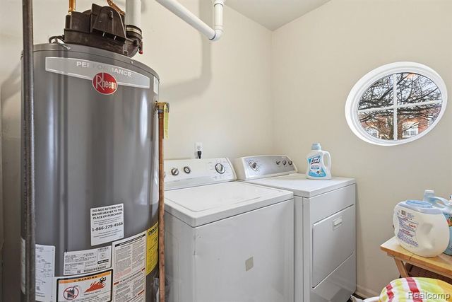 20014 Boardwalk Boulevard, Southfield, MI 48075