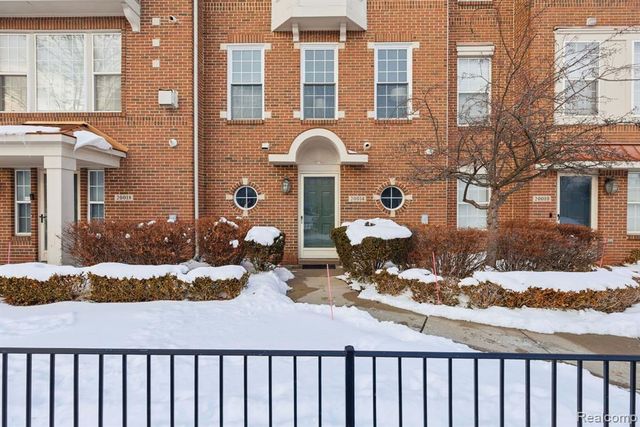 20014 Boardwalk Boulevard, Southfield, MI 48075