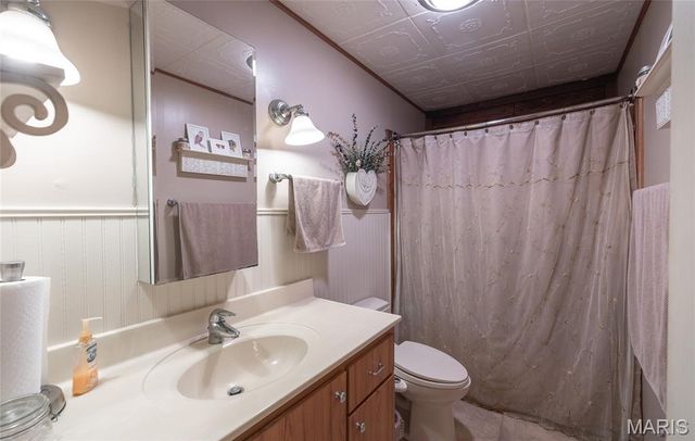 98 Pinecrest Lane, Steelville, MO 65565