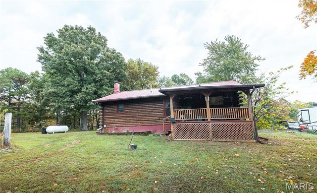 98 Pinecrest Lane, Steelville, MO 65565
