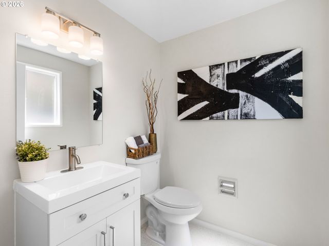 5390 Sw 192ND Ave, Beaverton, OR 97078