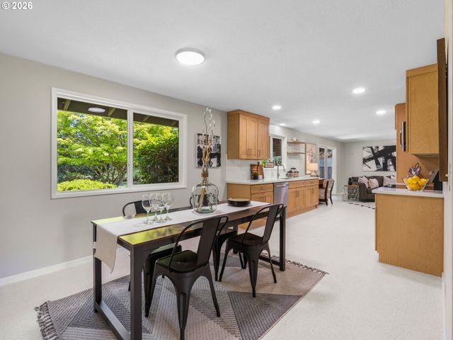 5390 Sw 192ND Ave, Beaverton, OR 97078