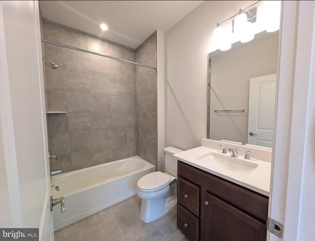 3511 CARNABY ST, Hyattsville, MD 20782