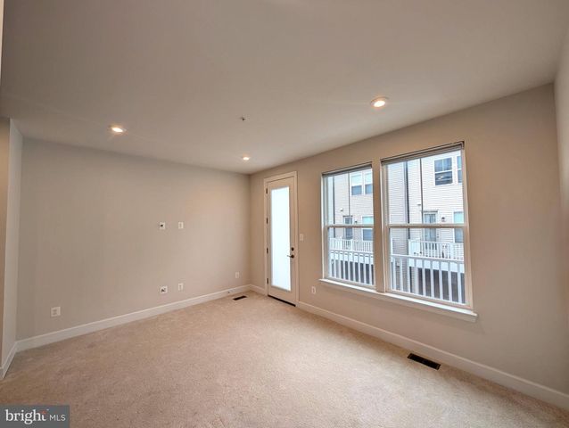 3511 CARNABY ST, Hyattsville, MD 20782