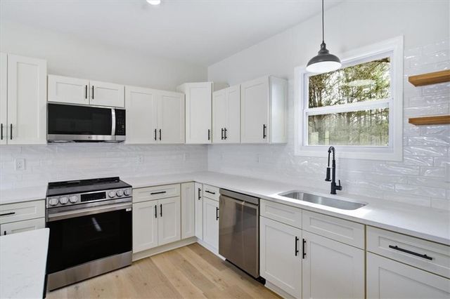 4911 Lower Jersey Road, Oxford, GA 30054