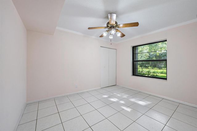 1901 Sabal Ridge Court D, Palm Beach Gardens, FL 33418