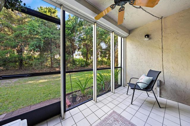 1901 Sabal Ridge Court D, Palm Beach Gardens, FL 33418