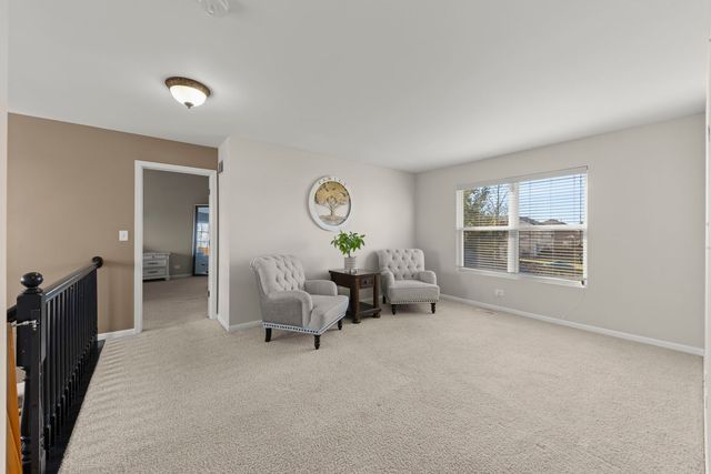 2408 Moutray Lane, North Aurora, IL 60542