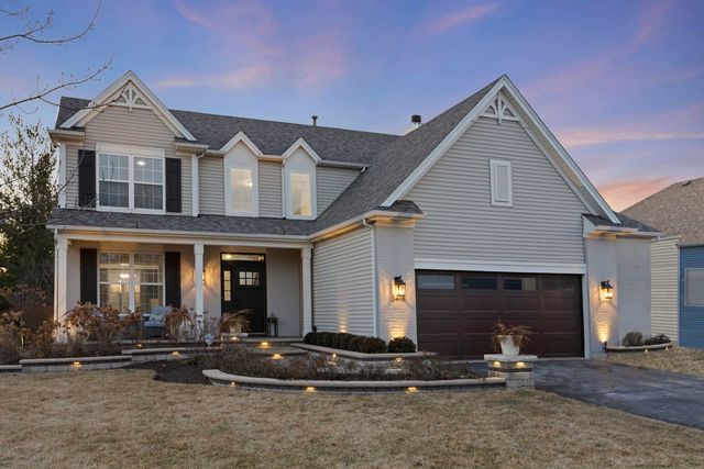 2408 Moutray Lane, North Aurora, IL 60542