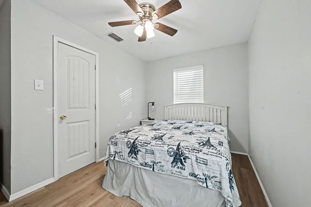 762 Oak Leaf Trail, East Tawakoni, TX 75472