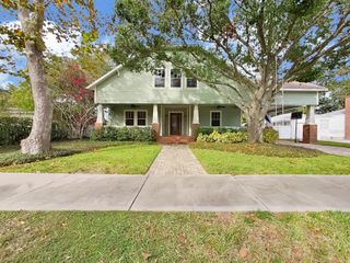 4313 W GRANADA STREET, Tampa, FL 33629