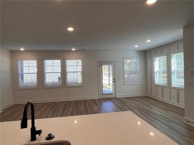 3126 Marbella Circle 13, Kennesaw, GA 30152